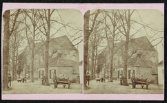 75 Diepenveen, N.H. kerk aan het Kerkplein. Stereokaart op roze karton, 1880-01-01
