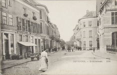 50719 Keizerstraat in de richting van het station. Het gebouw links is hotel-cafe 'het Wapen van Utrecht', 01-01-1900 - ...