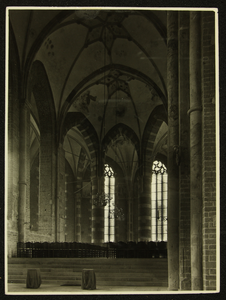 1332 Interieur Grote of Lebuinuskerk. Hoogkoor., 1965-01-01