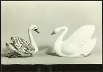 201 Twee zwanen. Collectie Speelgoedmuseum., 1972-01-01