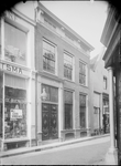 130 Deventer - Kleine Overstraat, fa. de Bijenkorf, fam. Gerritsma., 1906-01-01