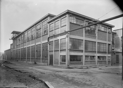 528 Deventer - Lange Zandstraat 139, Ankersmit textielfabriek; De afdeling Spinnerij., 1951-01-01