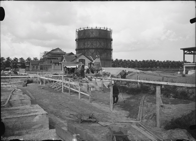 770 Gasfabriek in aanbouw., 1909-10-01