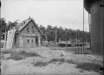 775 Gasfabriek in aanbouw., 1909-10-01