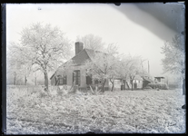 35 Stadsgezichten: boerderij in de winter, 1920-06-20