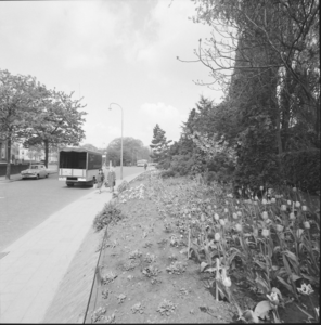 3943 Stationsstraat. Gedeelte vanaf het viaduct naar de Brinkgreverweg en de Keizerstraat., 1960-01-01