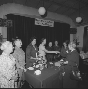 4002 Receptie van de Bond van Plattelandsvrouwen. Afd. Diepenveen., 1960-01-01