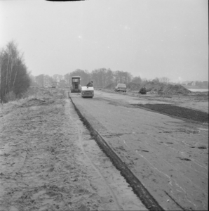 4276 Asfalteringswerkzaamheden voor de aanleg van de Roland Holstlaan richting Zwolseweg., 1960-01-01