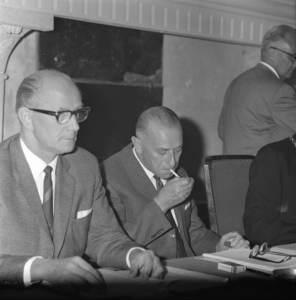 4299 Burgemeester en wethouders gemeente Deventer., 1960-01-01