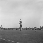 5398 Voetbalwedstrijd Nederland tegen Engeland in het Gemeentelijk Sportpark aan de Hanzeweg., 1960-01-01