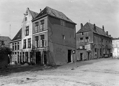 1851 Straatwand, tevens wand Ijsselstraat., 24-05-1969