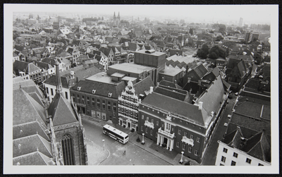 1506 Stadhuiscomplex, gezien vanaf Lebuinustoren., 1982-06-01