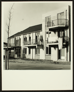 4486 Huiberstraat - Centraal wonen op de Zandweerd. Voormalig Ankersmitterrein., 1991-02-25