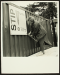 4566 De Hoven - Officiele start nieuwbouw wijkgebouw (Stip Unlimited) door wethhouder Rita Bos, 1995-06-22