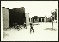 5310 Frederik van Blankenheimstraat, Keizerslanden. Wijkcentrum De Elegast , 1980-06-01