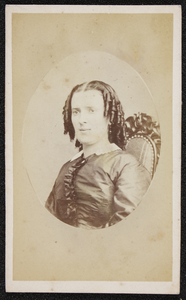 52 Carte de Visite van Margaretha Barbara Meinsma-Visscher, vrouw van fotograaf J.J. Meinsma., 1859-01-01