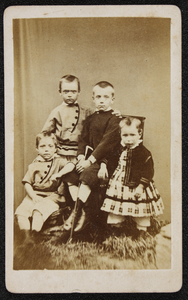 78 Carte de Visite van vier kinderen: Jan, Thijs, Henk en Willem., 1859-01-01