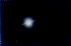 170 Opname in het donker met lichtpunt, 1912-04-02