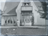 207 Landhuis, lokatie onbekend. Opname bewogen, 1910-01-01