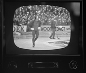 1000 Deventer Kunstijsbaan. Op 22 en 23 januari 1966 werden hier de Europese schaatskampioenschappen Allround gehouden. ...