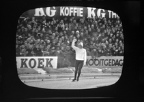 1006 Deventer Kunstijsbaan. Op 22 en 23 januari 1966 werden hier de Europese schaatskampioenschappen Allround gehouden. ...