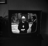 1033 Televisiebeeld kardinaal, onbekend., 1961-01-01