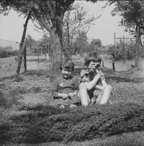 1618 Onbekend. Kinderen met hondje., 1960-01-01