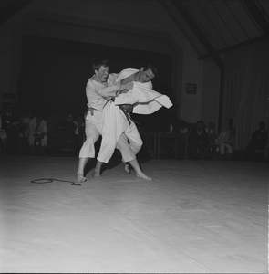 2330 Onbekend. Judo., 1960-01-01