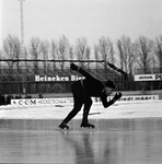 960 Deventer Kunstijsbaan. Op 22 en 23 januari 1966 werden hier de Europese schaatskampioenschappen Allround gehouden. ...