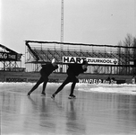 962 Deventer Kunstijsbaan. Op 22 en 23 januari 1966 werden hier de Europese schaatskampioenschappen Allround gehouden. ...
