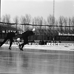964 Deventer Kunstijsbaan. Op 22 en 23 januari 1966 werden hier de Europese schaatskampioenschappen Allround gehouden. ...