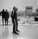 967 Deventer Kunstijsbaan. Op 22 en 23 januari 1966 werden hier de Europese schaatskampioenschappen Allround gehouden. ...