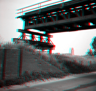 253 Sloop oude spoorbrug: oude brug over de weg (Worpzijde), 1982-06-04