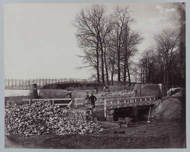 996 -32 Pothoofd, tijdens het slopen van de vestingwerken / stadswallen in 1876., 1876-01-01
