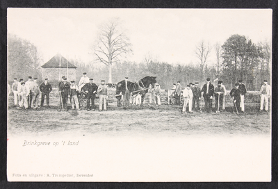 952 Patiënten aan het werk op het terrein of in landerijen van Brinkgreven. , 1920-01-01