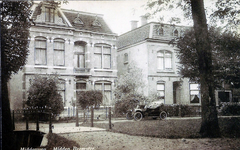 AdV_13-06-03 Tekst AdV: “Vermoedelijk een foto uit het begin van 1900 met woning en auto van Dr.Veening. Om toch nog ...