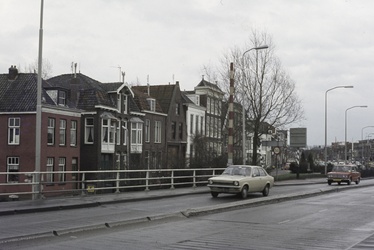 VHP003000012_0024 De Beemsterbrug lag over de Beemsterringvaart en was vanaf de Wagenbeurs de toegang naar de Beemster. ...