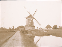 WAT001019817 Poldermolen de Kathammer bij de wegsplitsing Katwoude/Volendam.