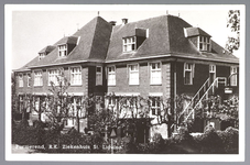 WAT001012529 St. Liduina Stichting. In 1926 werd het complex aan de Emmakade uitgebreid met een nieuw ziekenhuis aan de ...