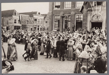 WAT001001052 Stadsfeest Edam. Van 12 tot 21 juli 1957 hielden de Edammers een stadsfeest ter gelegenheid van het 600 ...