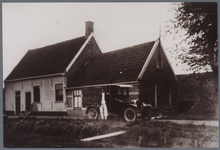 WAT001001533 Bakkerij van Wengerden, bakker Jacobus van Wengerden (geboren op 24-2-1893 te Nieuwkoop) heeft een auto ...
