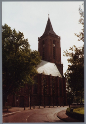 WAT001002200 Foto: Aanzicht op de Grote- of SintNicolaaskerk