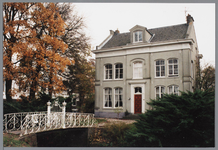 WAT001004252 Pastorie uit 1865 , gebouwd onder architectuur van P.J.Hamer uit Amsterdam. Bouwstijl: eclecticisme. Thans ...