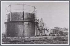 WAT001006725 In juli 1912 kwam de (particuliere) gasfabriek in de gemeente in bedrijf. Deze bleef slechts twee jaar in ...