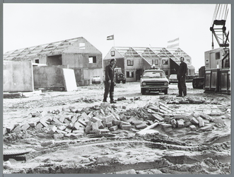 WAT001010253 Eerste woningen, hoogste punt bereikt.