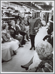WAT001016383 Deitmers Modeshow. Mode huis Deitmers in de Dubbele Buurt 11 showt nieuwe najaars-/wintercollectie.