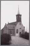 WAT002001703 Nederlandse Hervormde Kerk van Wormer.Nederlandse Hervormde Kerk. Zaalkerk uit 1807 met houten torentje ...