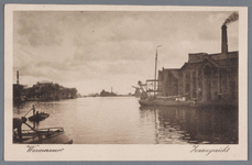 WAT002002314 De Zaan, met rechts Stoomoliefabriek ‘’De Liefde’’ van Simon Prins. De fabriek werd in 1852 in gebruik ...