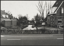 WAT001019639 Rechts: café restaurant ,, De Wegwijzer” Kanaaldijk 27 te Watergang.Links: Populierweg 2 te Watergang.