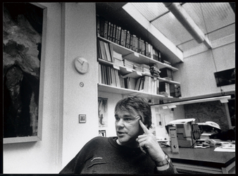 WAT003003201 Daniël Giltay Veth is per 1 april 1993 interim-directeur van de Purmerendse Stichting Marktstad, hij ...